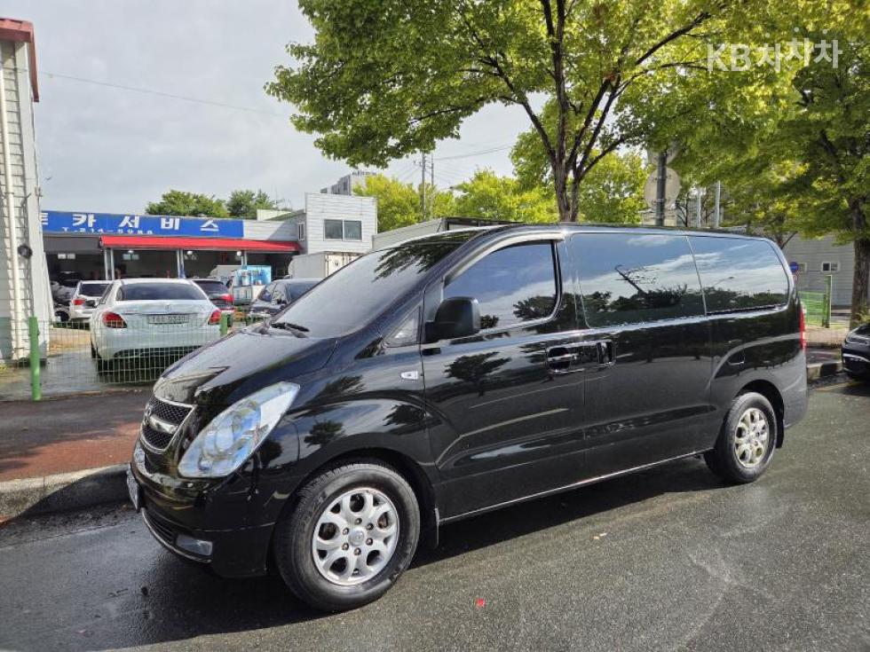 Hyundai Starex — miniaturë 3