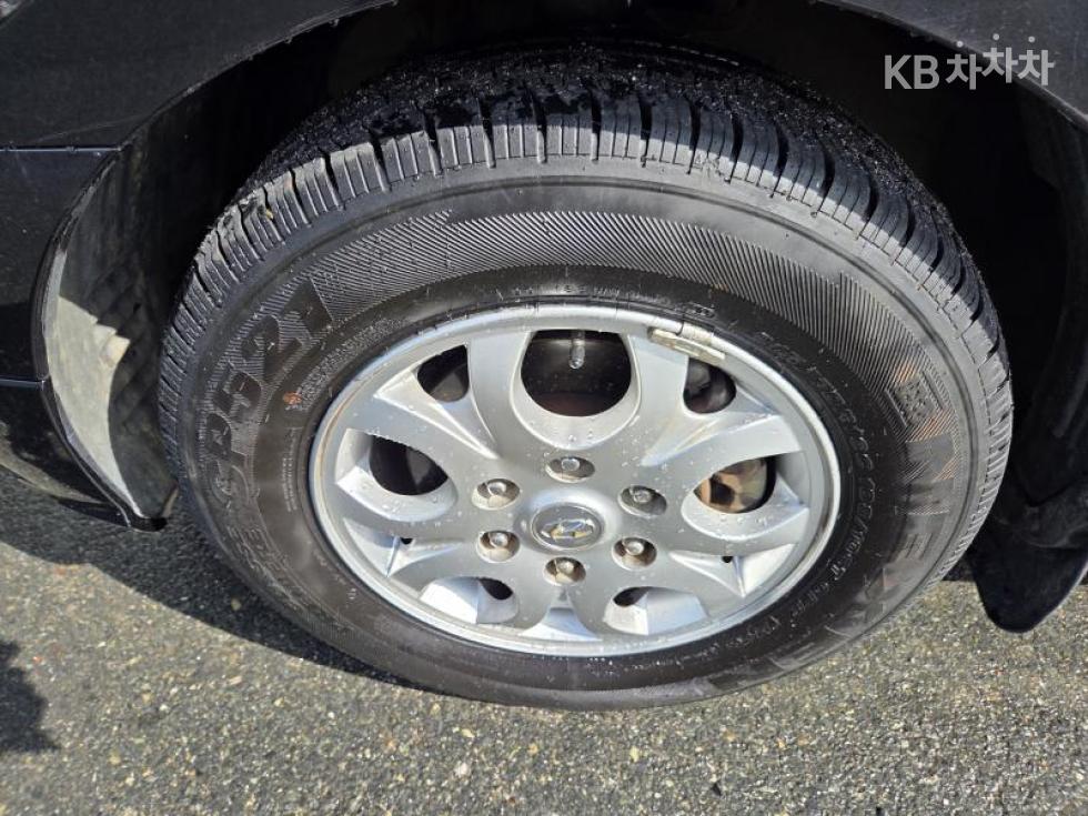 Hyundai Starex — miniaturë 8