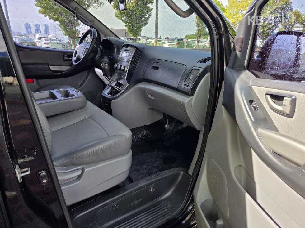 Hyundai Starex — miniaturë 11