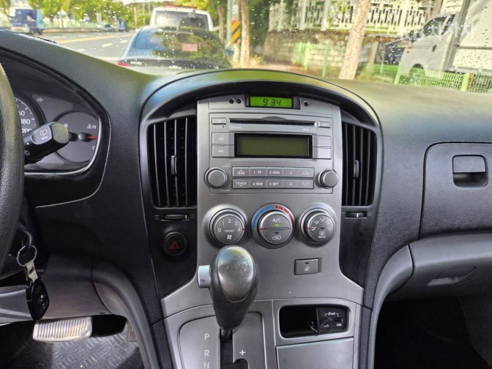Hyundai Starex — miniaturë 16