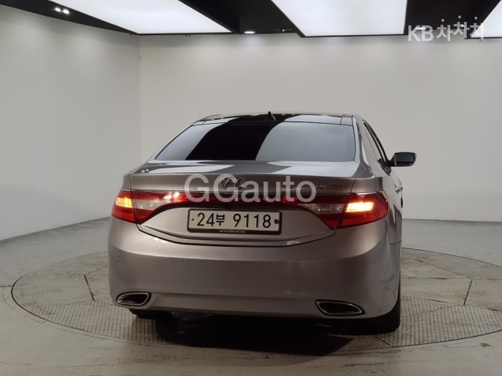 Hyundai Grandeur — miniaturë 3