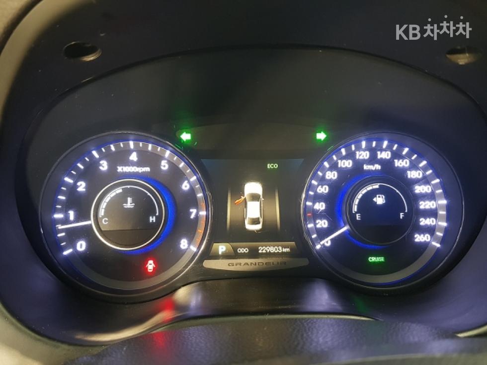 Hyundai Grandeur — miniaturë 7