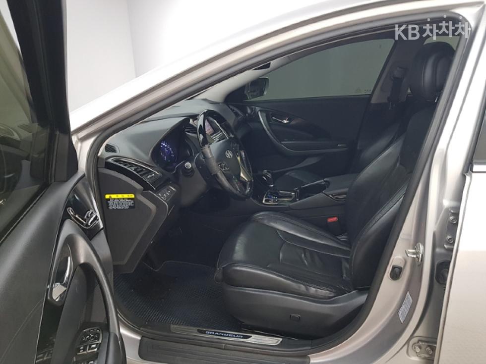 Hyundai Grandeur — miniaturë 8