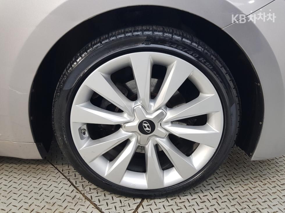 Hyundai Grandeur — miniaturë 20
