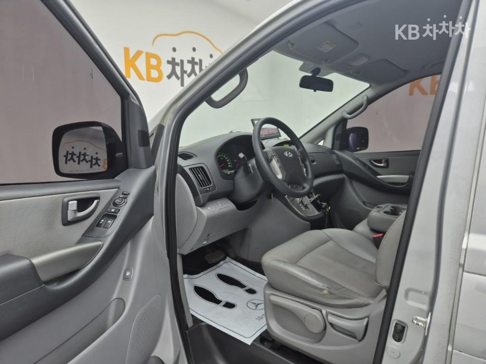Hyundai Starex — miniaturë 17