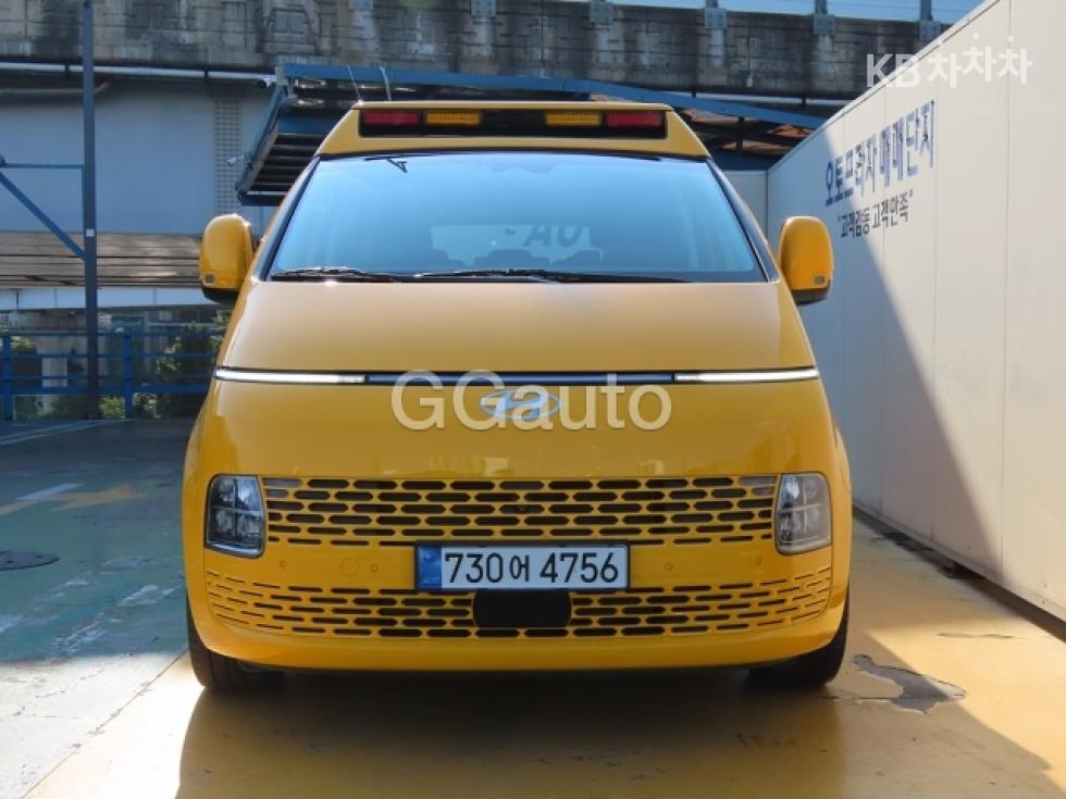 Hyundai Staria — miniaturë 2