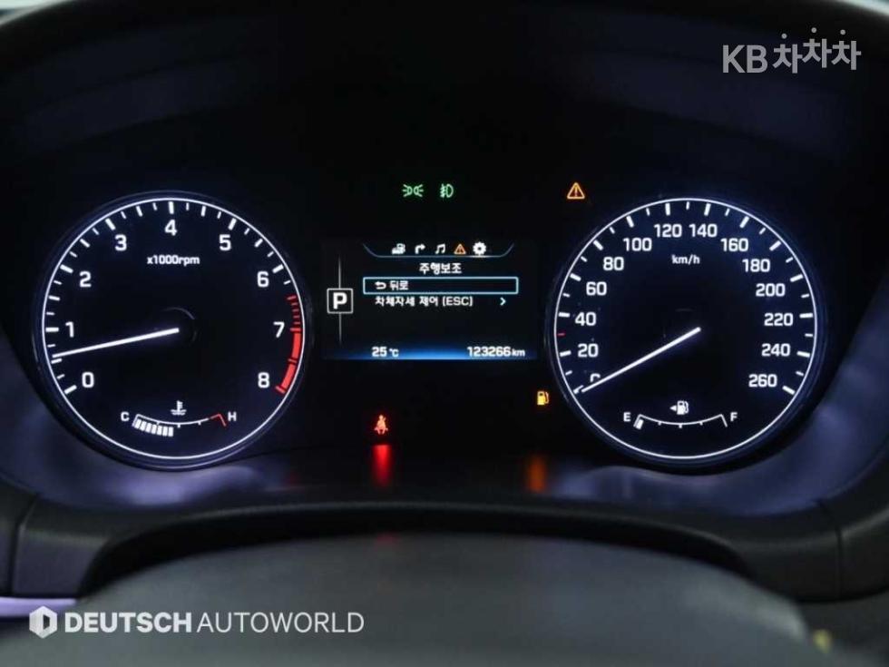 Hyundai Genesis — miniaturë 8