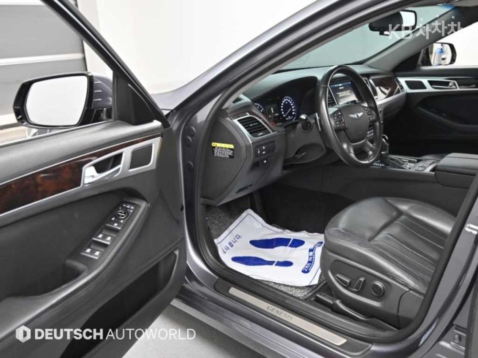 Hyundai Genesis — miniaturë 11