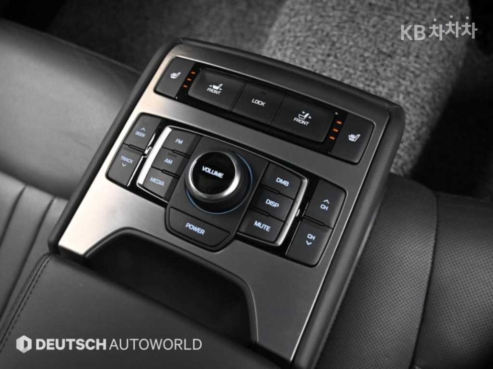 Hyundai Genesis — miniaturë 16