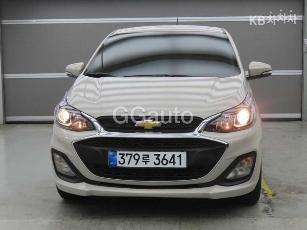 GM Korea Chevrolet Spark BASE MODEL — фото 2