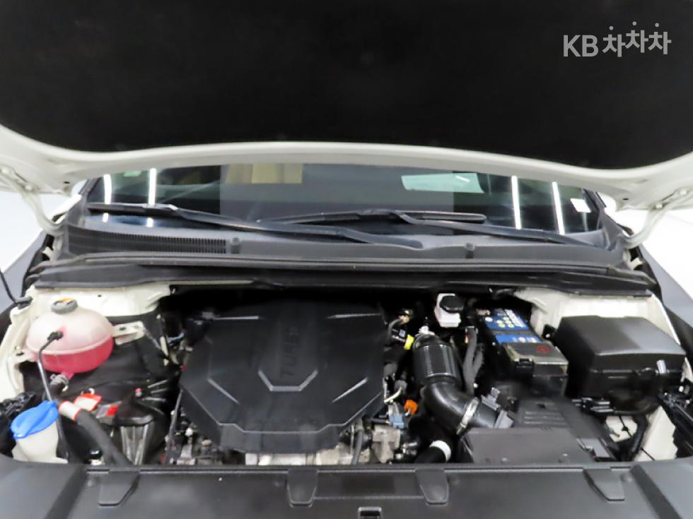 Kia Carnival — miniaturë 19