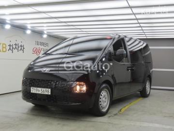 Hyundai Staria 2.2 투어러 11 스마트 — foto 1