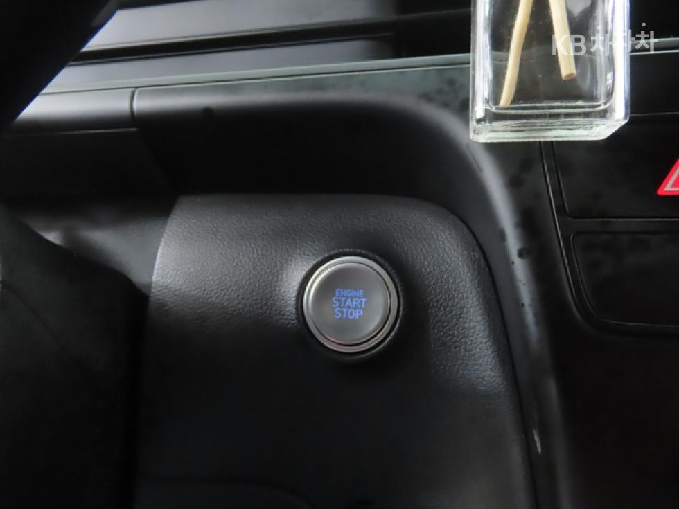 Hyundai Staria — miniaturë 16