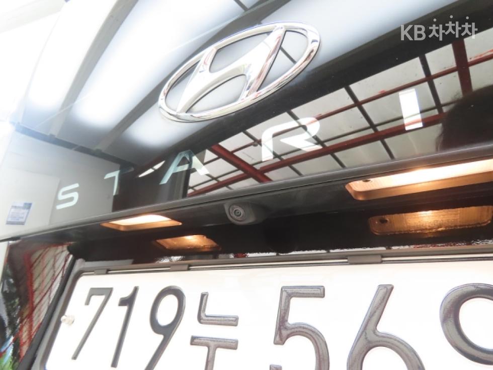 Hyundai Staria — miniaturë 17