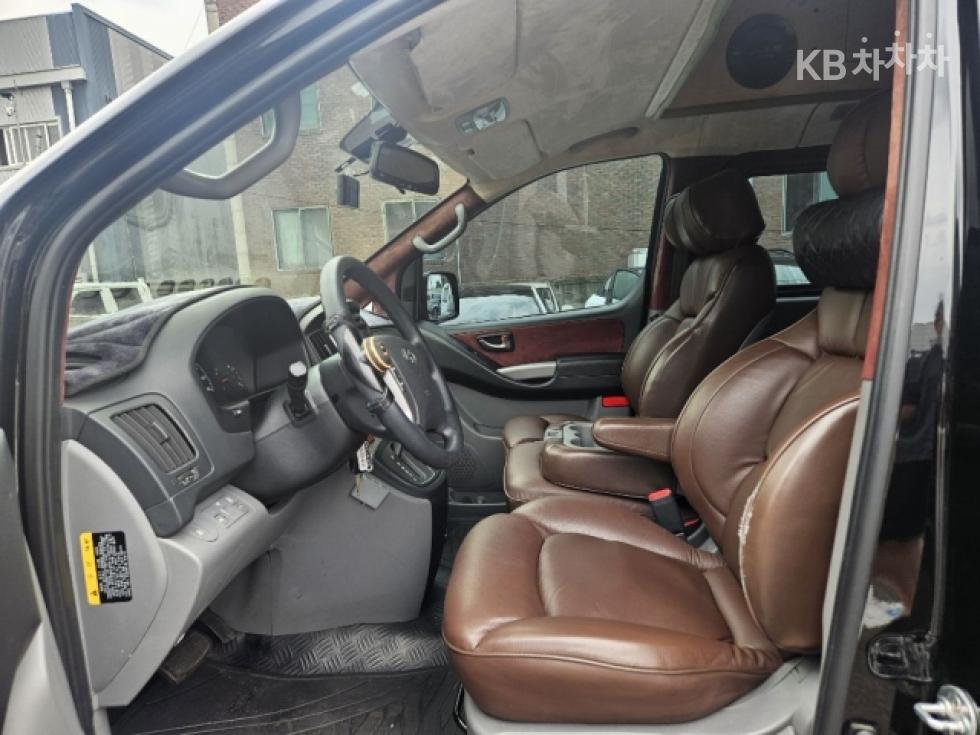 Hyundai Starex — miniaturë 7