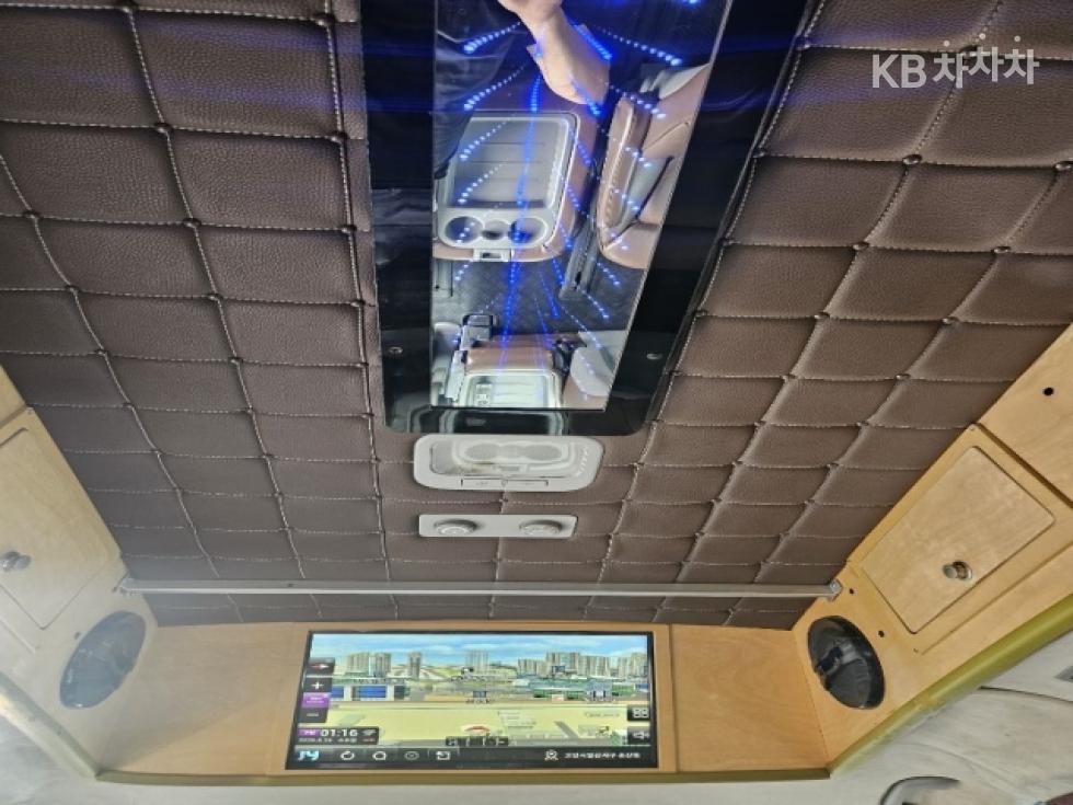 Hyundai Starex — miniaturë 11
