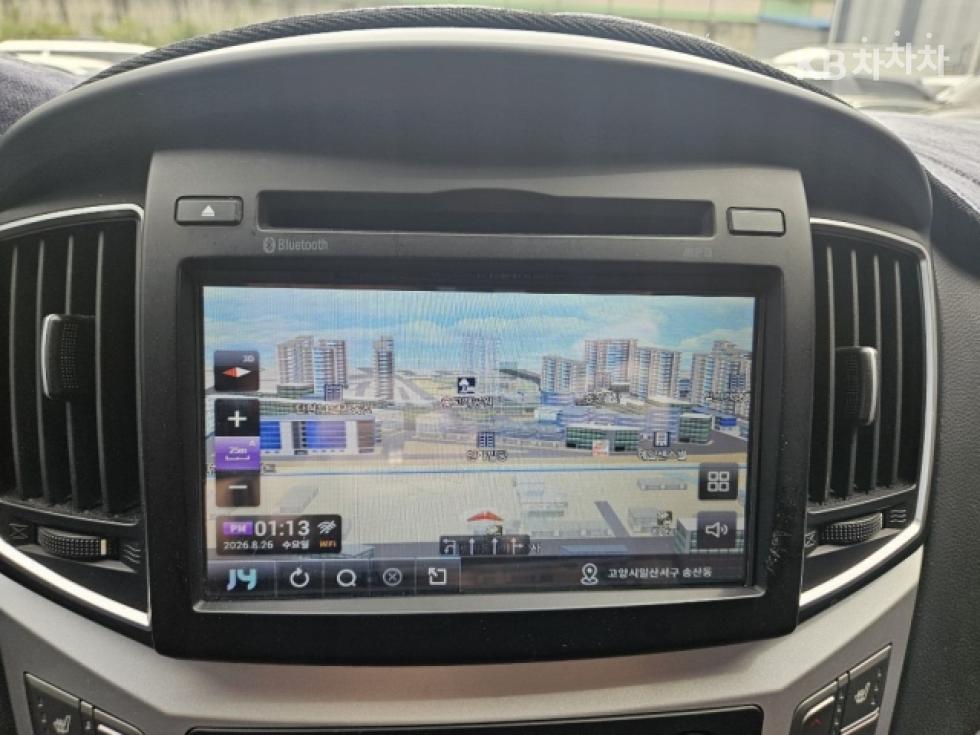 Hyundai Starex — miniaturë 13