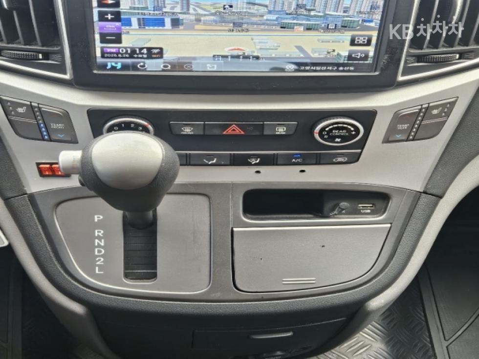 Hyundai Starex — miniaturë 17