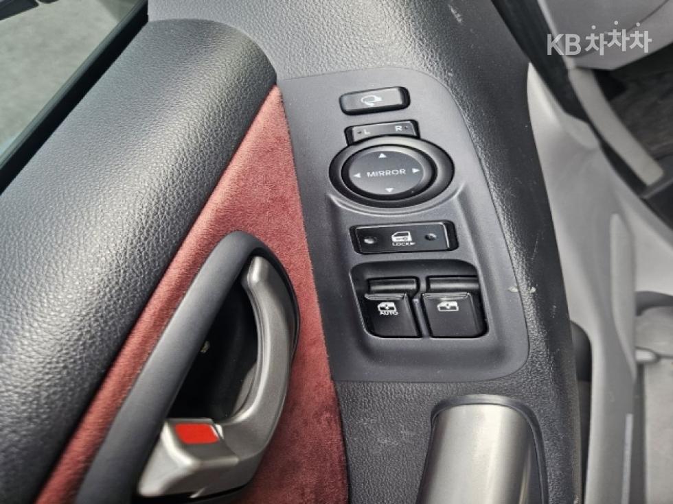 Hyundai Starex — miniaturë 19