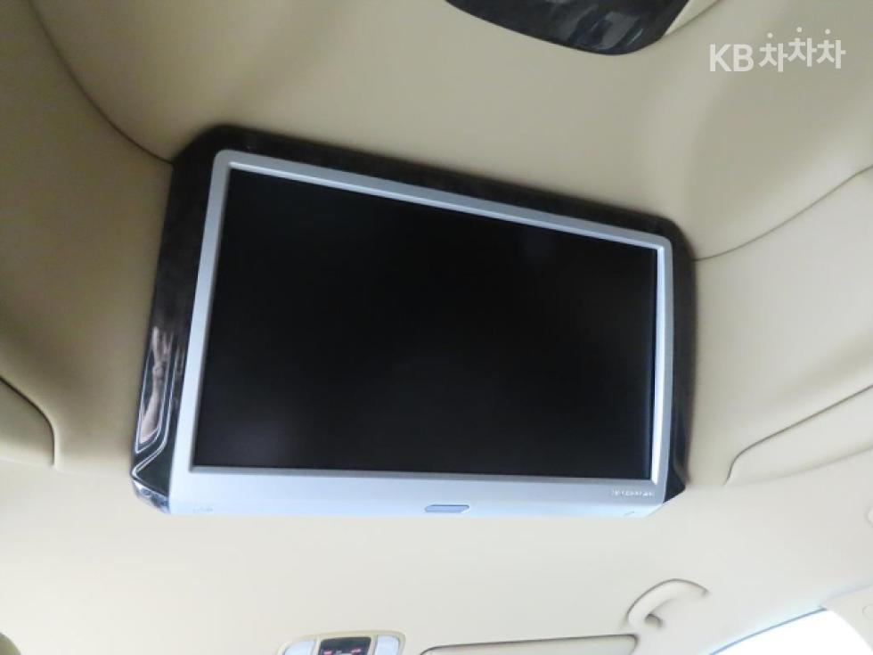 Kia Carnival — miniaturë 14