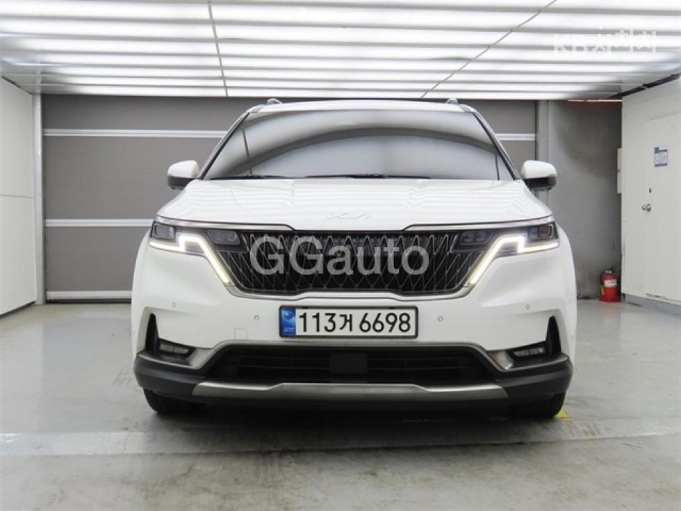 Kia Carnival — miniaturë 2
