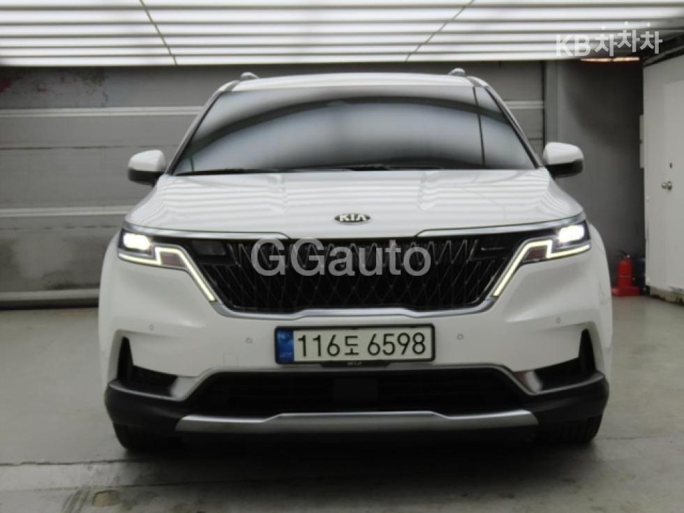 Kia Carnival — miniaturë 2