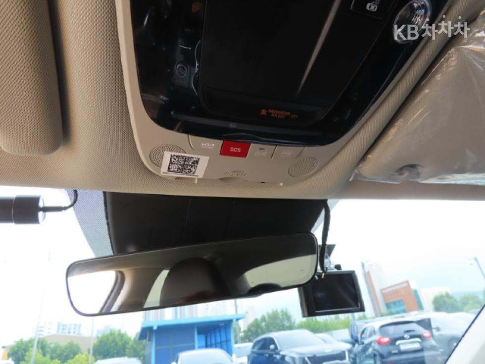 Kia K5 — miniaturë 11