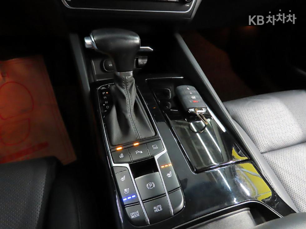 Kia K7 — miniaturë 11