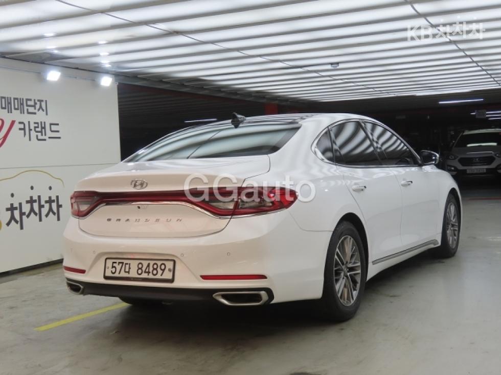Hyundai Grandeur — miniaturë 4