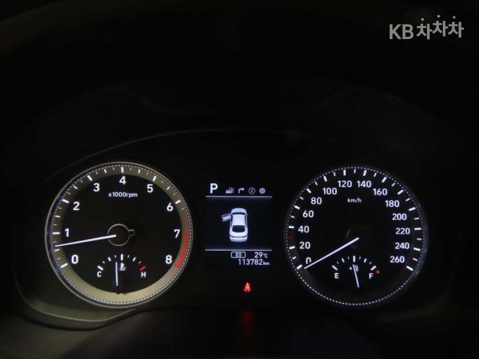 Hyundai Grandeur — miniaturë 9