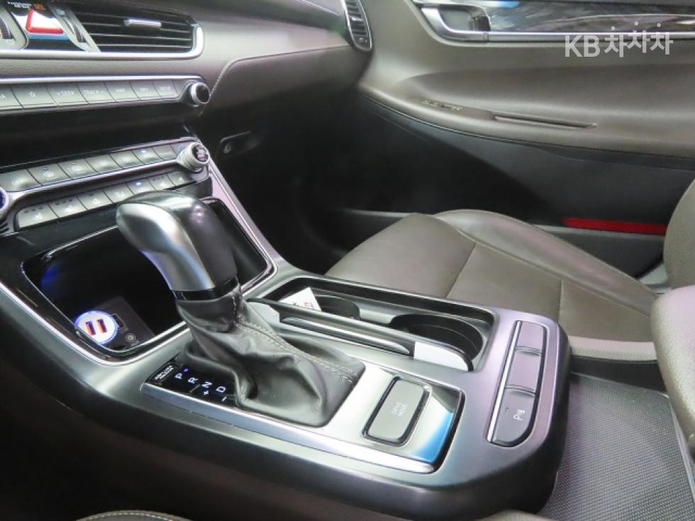 Hyundai Grandeur — miniaturë 11