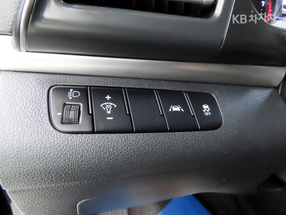 Hyundai Avante — miniaturë 15