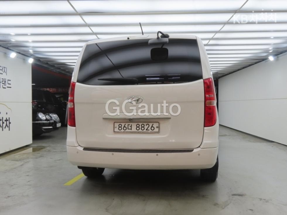 Hyundai Starex — miniaturë 3