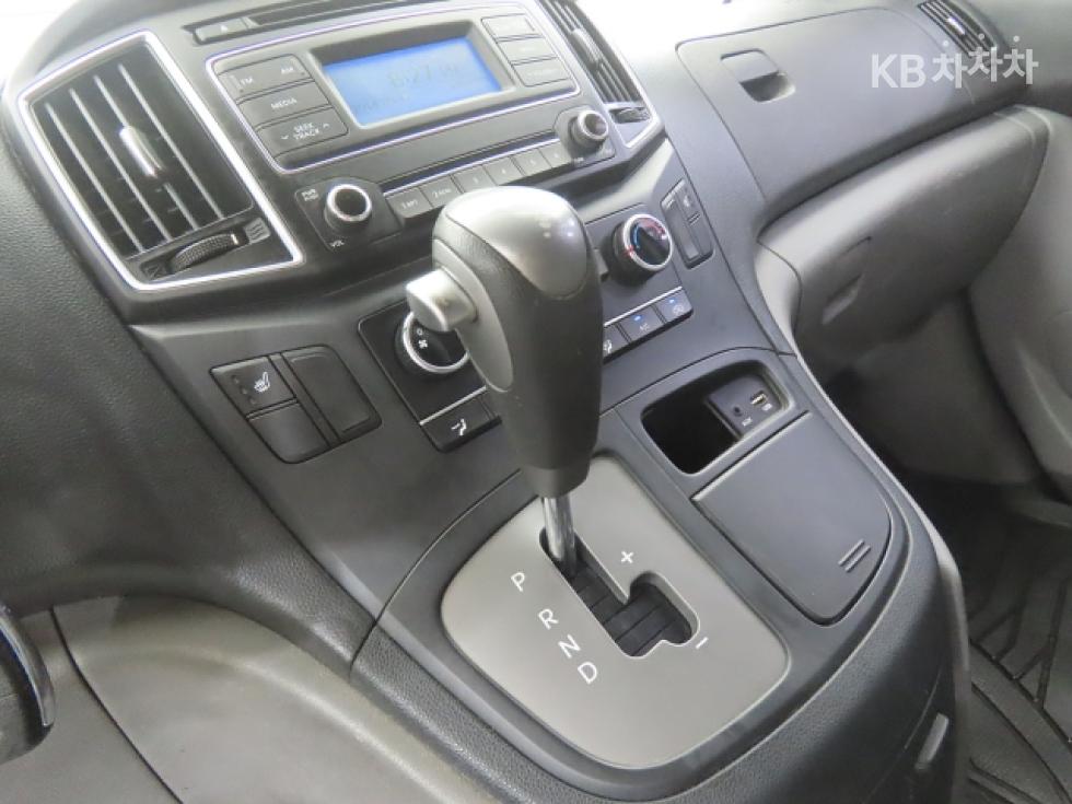 Hyundai Starex — miniaturë 8