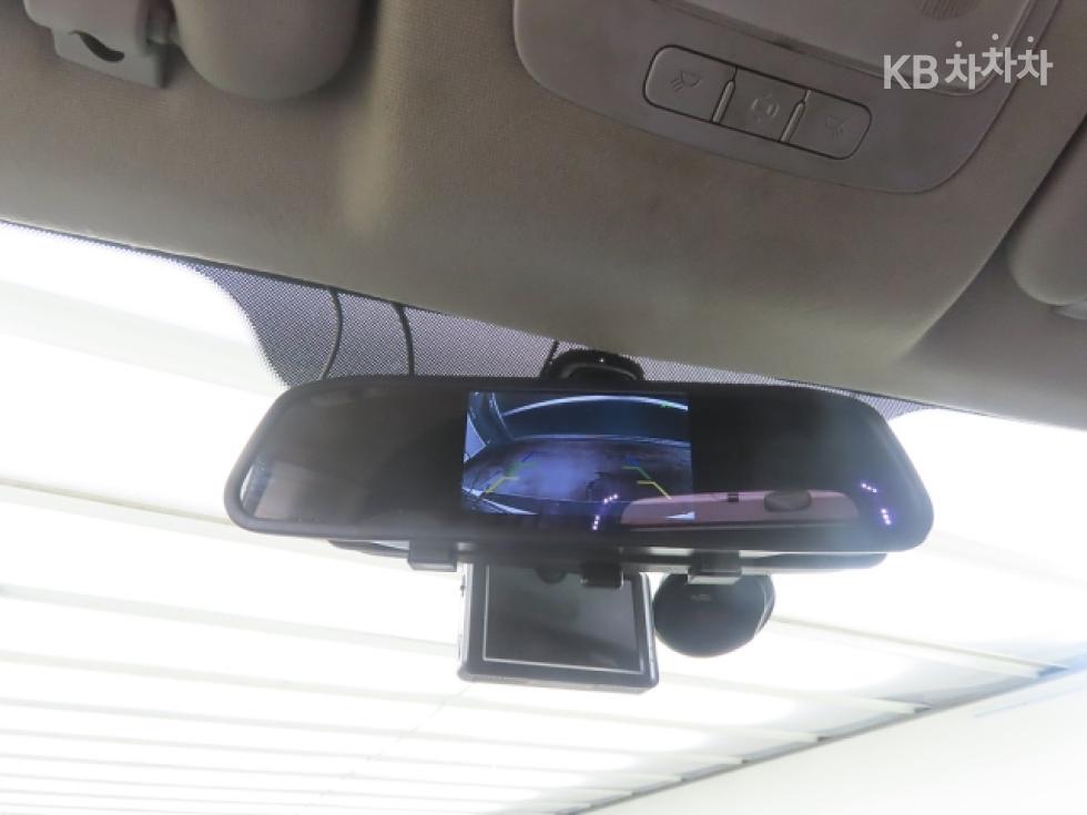 Hyundai Starex — miniaturë 9