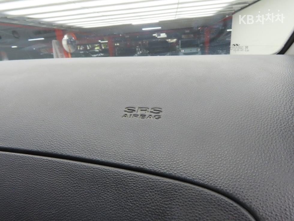 Hyundai Starex — miniaturë 13