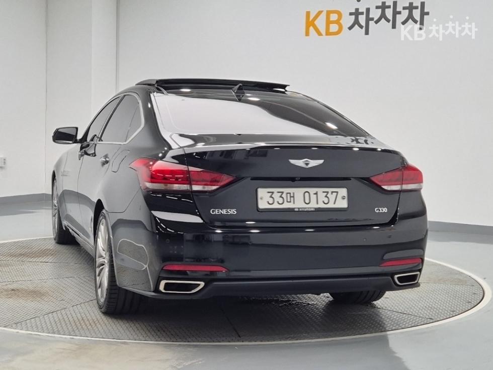 Hyundai Genesis — miniaturë 2