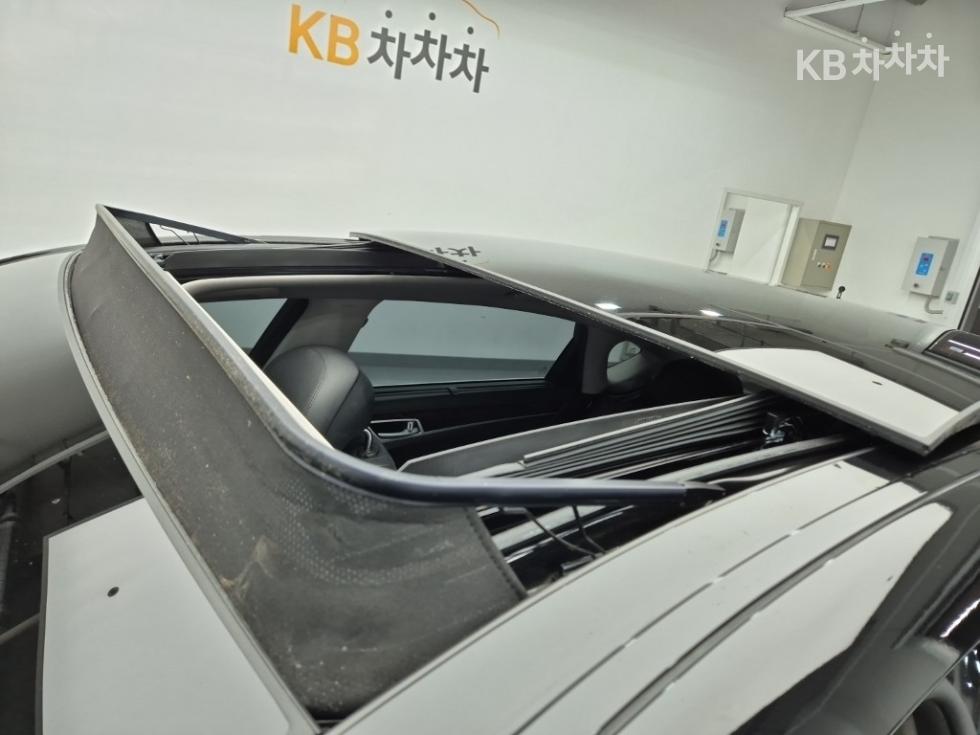 Hyundai Genesis — miniaturë 13