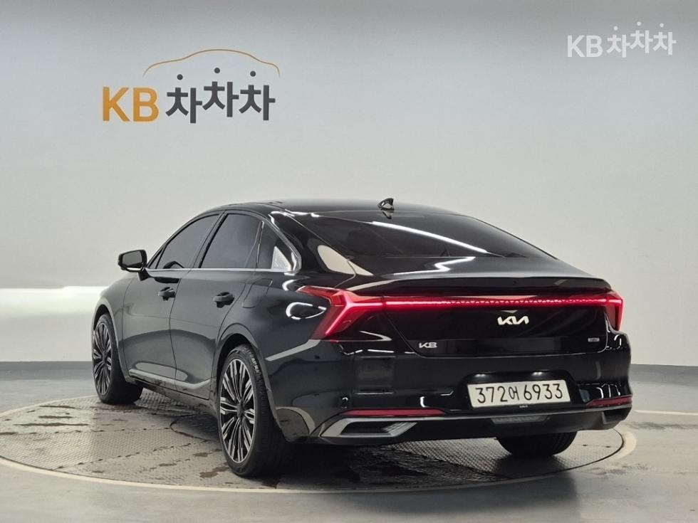 Kia K8 — miniaturë 2