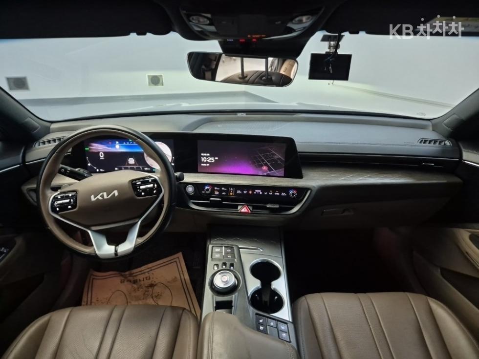 Kia K8 — miniaturë 7