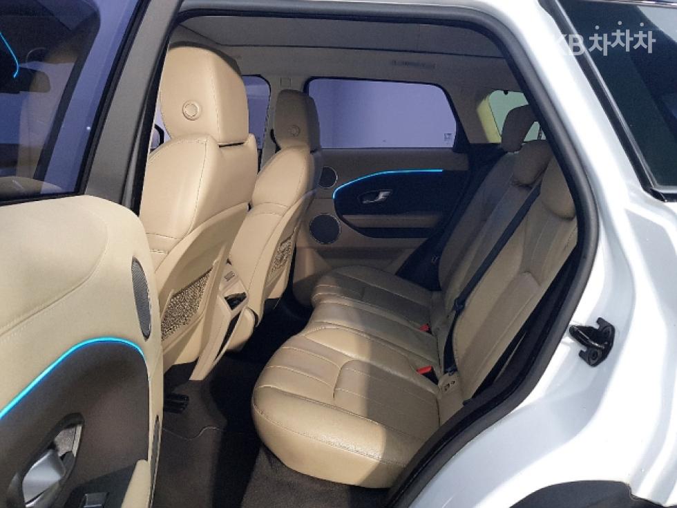 Land Rover Range Rover Evoque — miniaturë 9