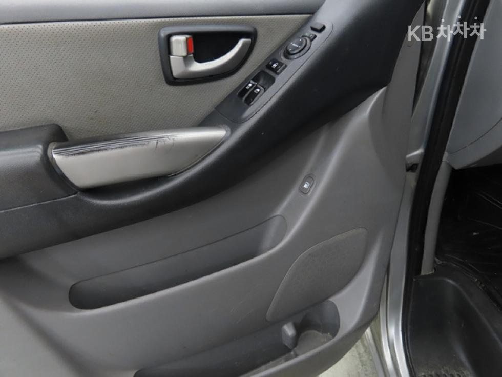 Hyundai Starex — miniaturë 10