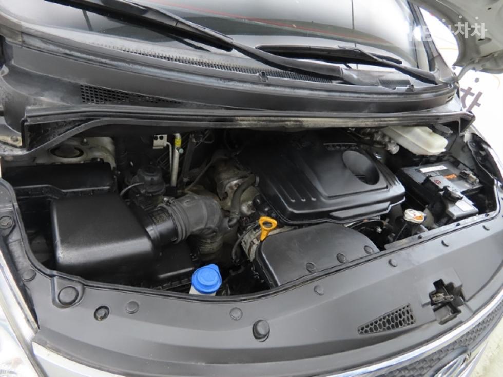 Hyundai Starex — miniaturë 19
