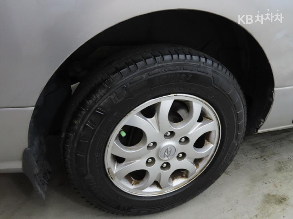 Hyundai Starex — miniaturë 20