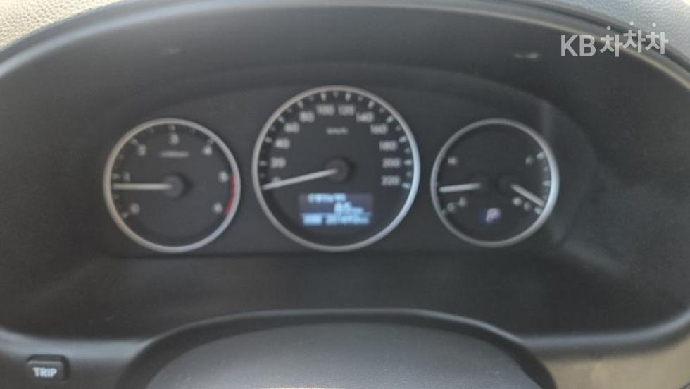 Hyundai Starex — miniaturë 6