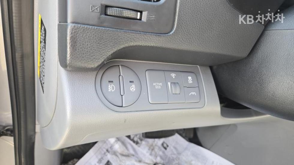 Hyundai Starex — miniaturë 13