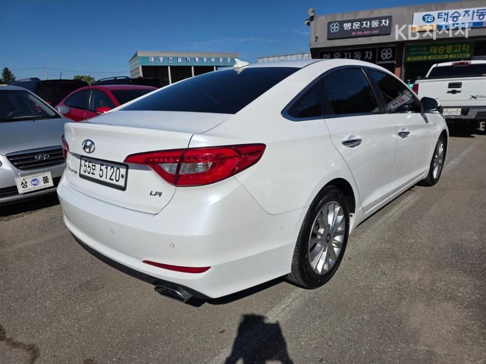Hyundai Sonata — miniaturë 4