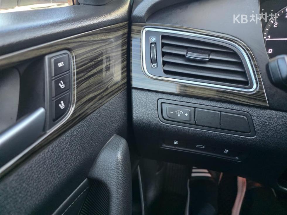Hyundai Sonata — miniaturë 11