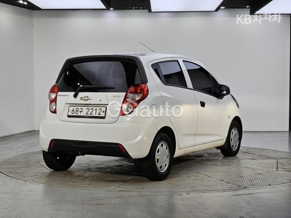 Chevrolet Spark — miniaturë 4