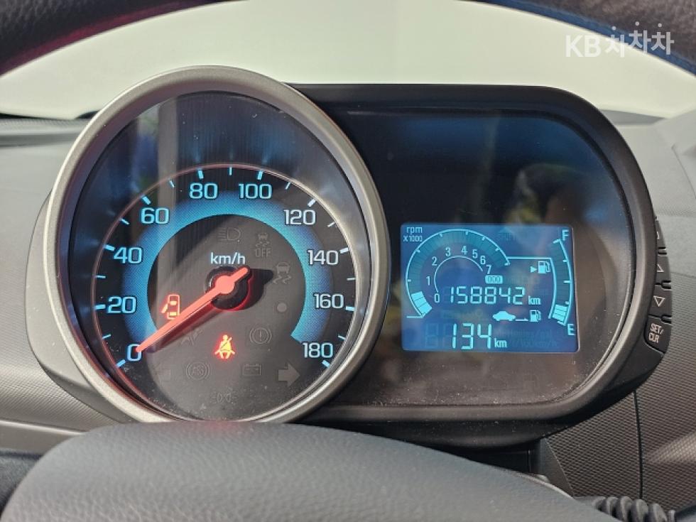 Chevrolet Spark — miniaturë 7